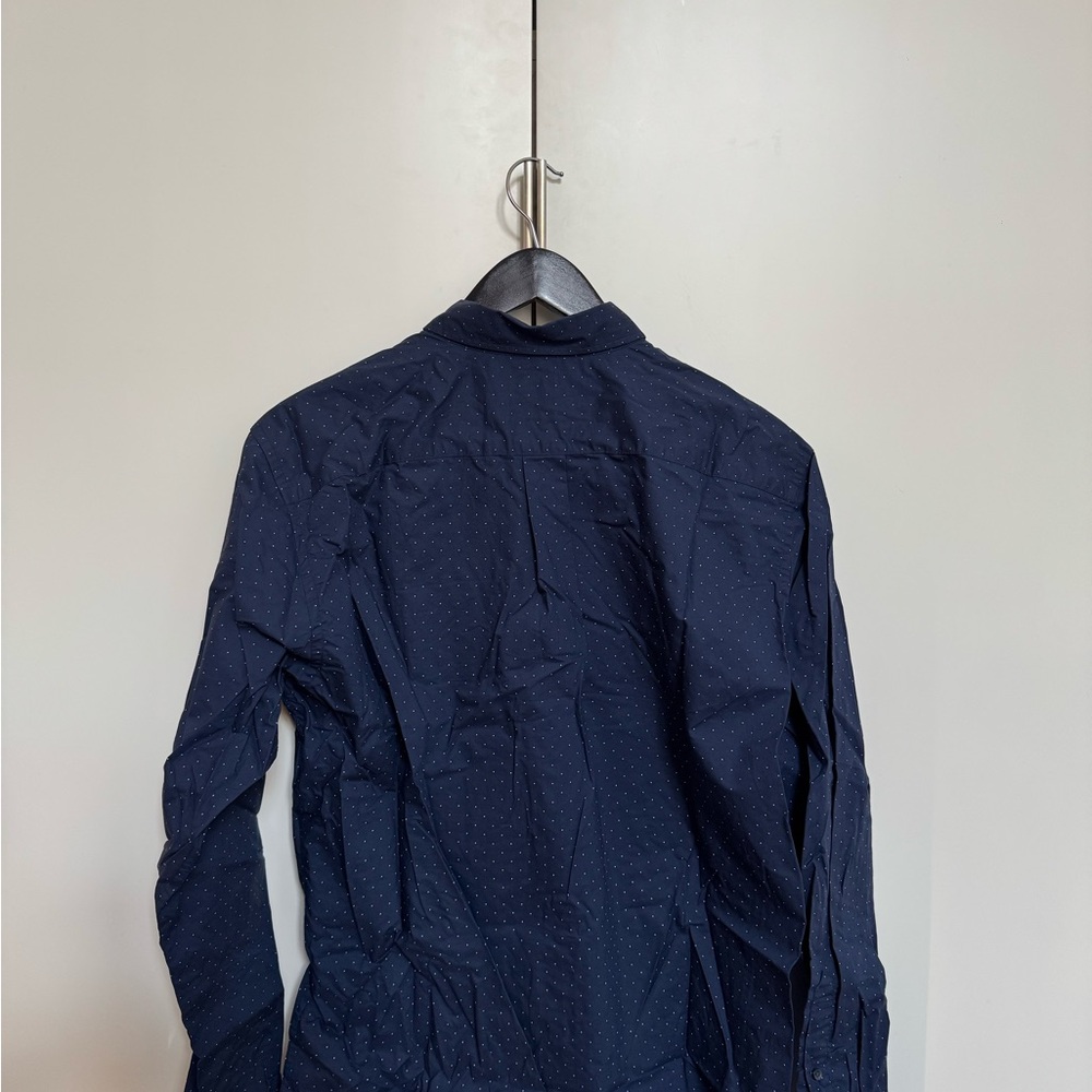 Uniqlo Men's Dark Blue Shirt with White Dots - Picture 3 of 3
